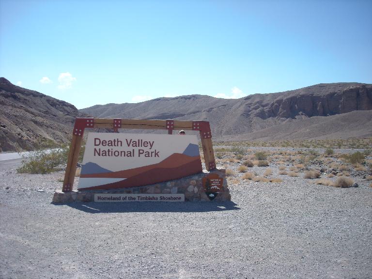 Heading into Death Valley National Park. (July 8, 2011) Heading into Death Valley National Park. (July 8, 2011)