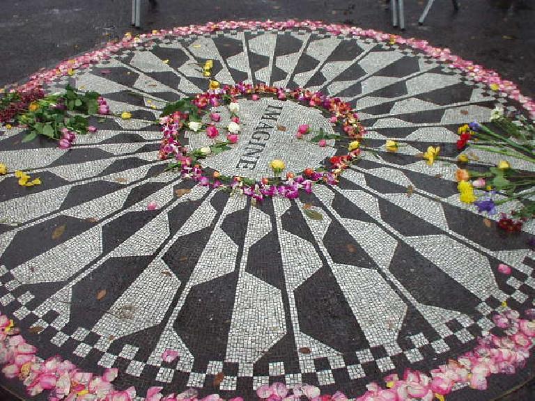 The John Lenon memorial in Central Park. The John Lenon memorial in Central Park.