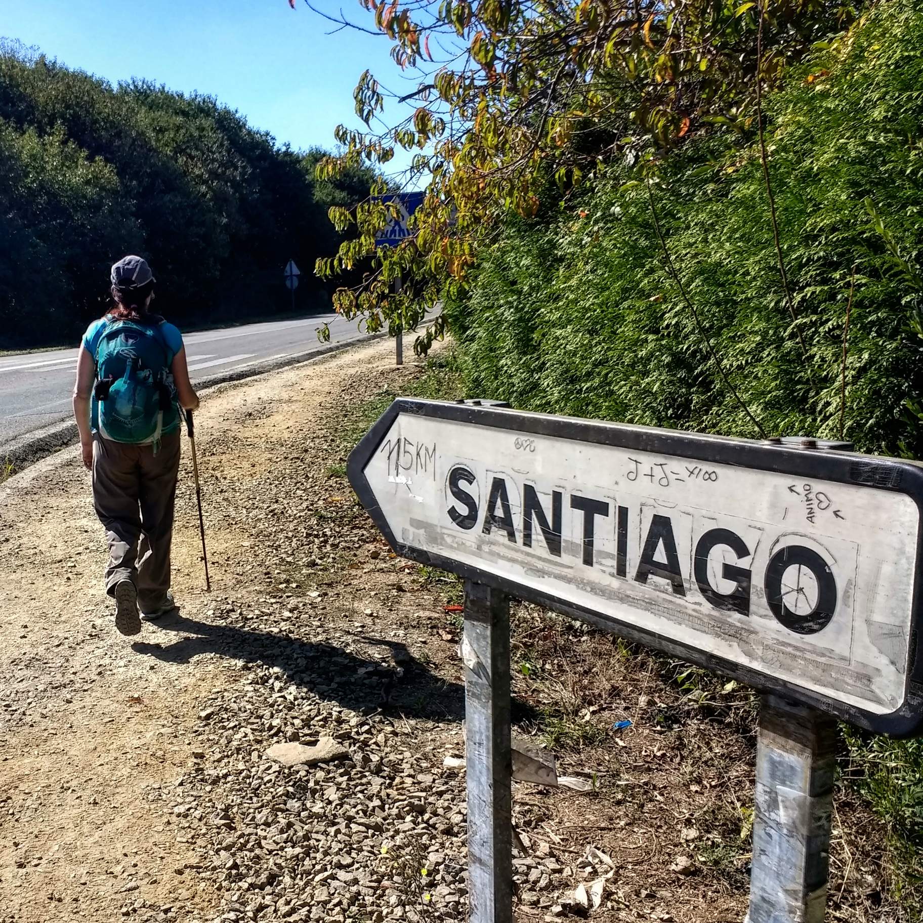 Tori and a sign to Santiago.