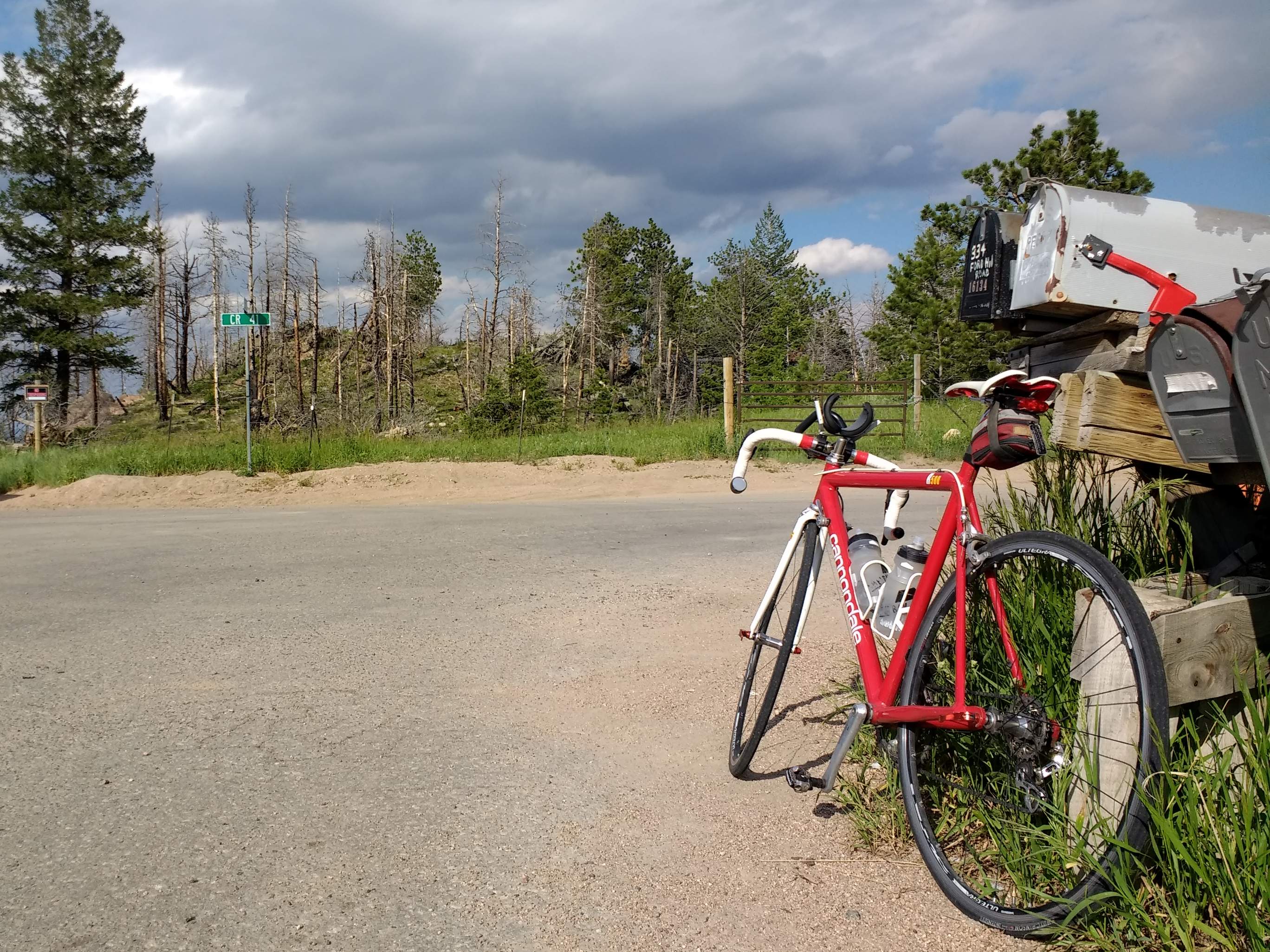 Red Cannondale 3.0 at the top of Rist Canyon for the second time during Felix Wong's double Rist Canyon ride.