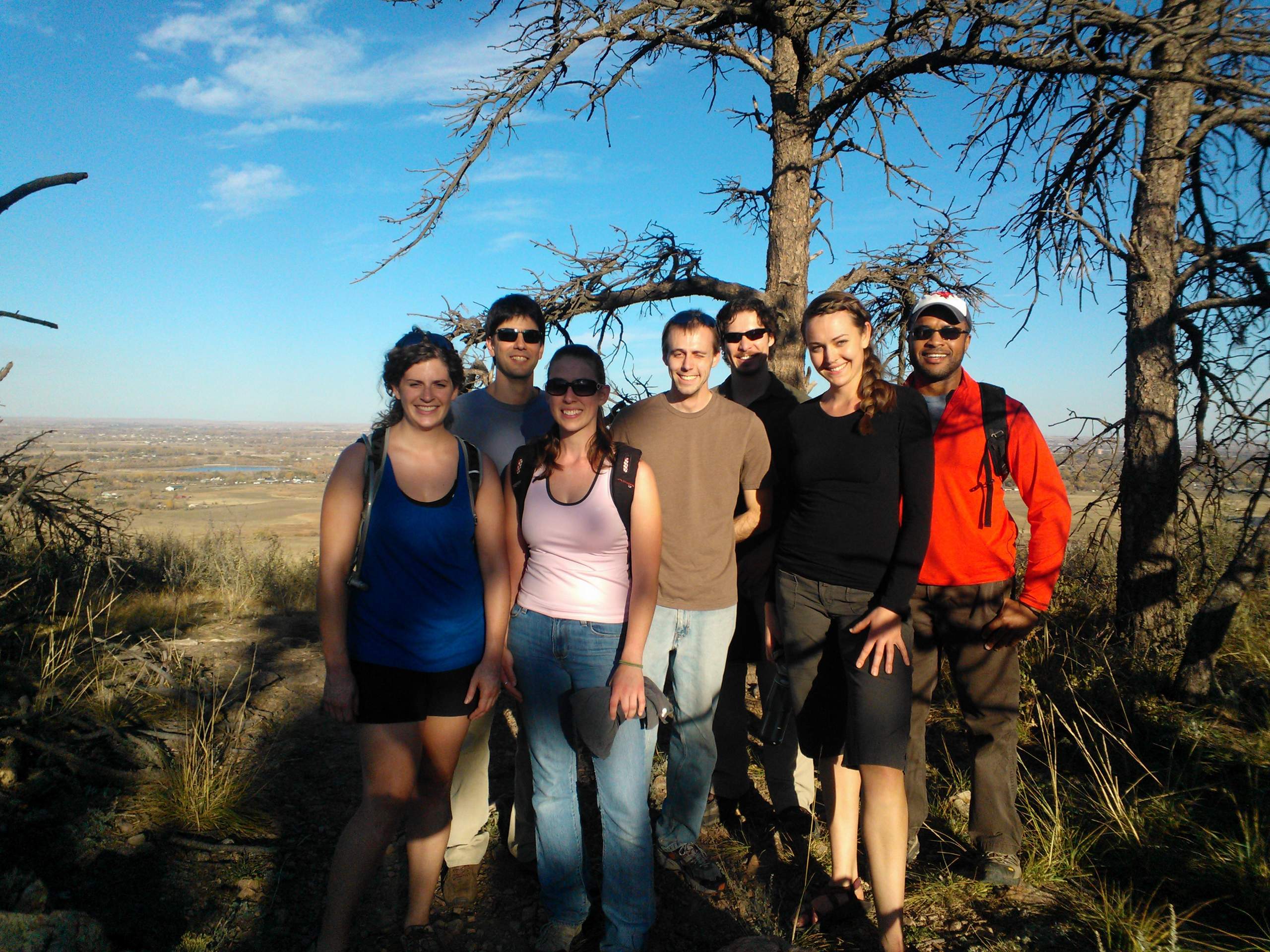 Our second hike this year at Reservoir Ridge. Ali, Mauro, Colleen, Ryan, Hector, Katherine and Jason.