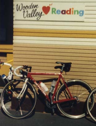 Felix Wong's red Cannondale 3.0, Wooden Valley Elementary School, I love reading