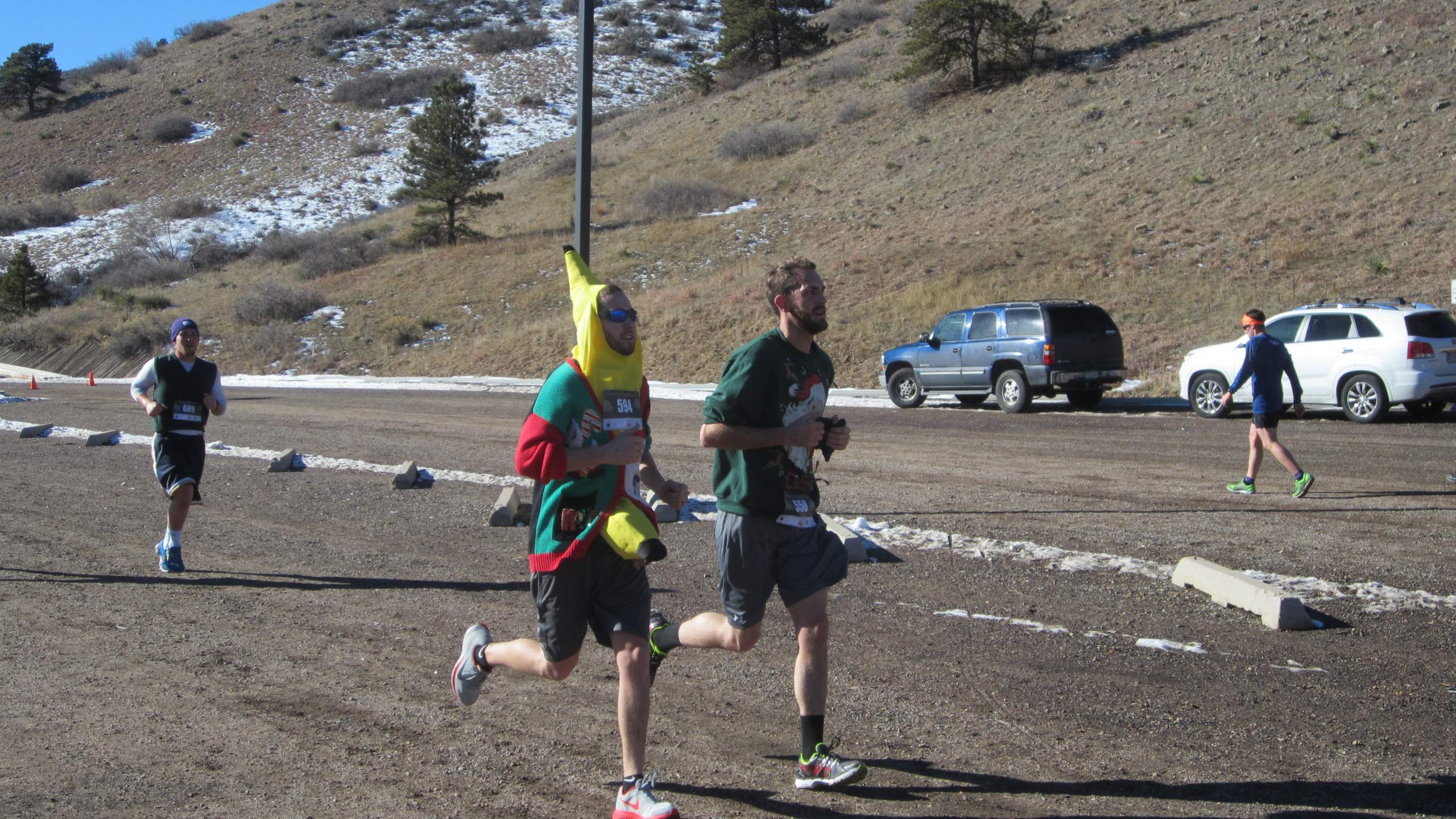 Kevin chasing a banana in the final stretch of the Sweaty Sweater 5k.