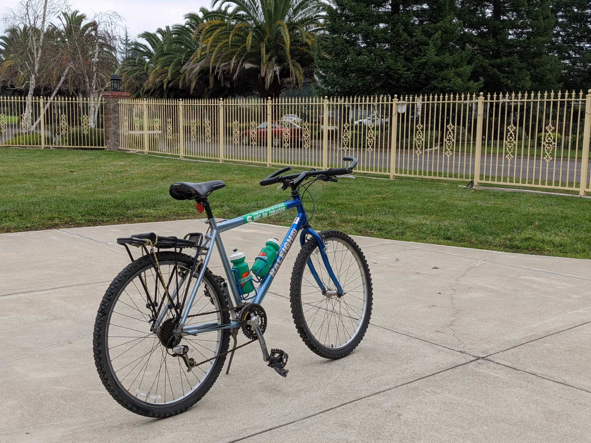 Riding the Raleigh M30 For the First Time in 15 Years