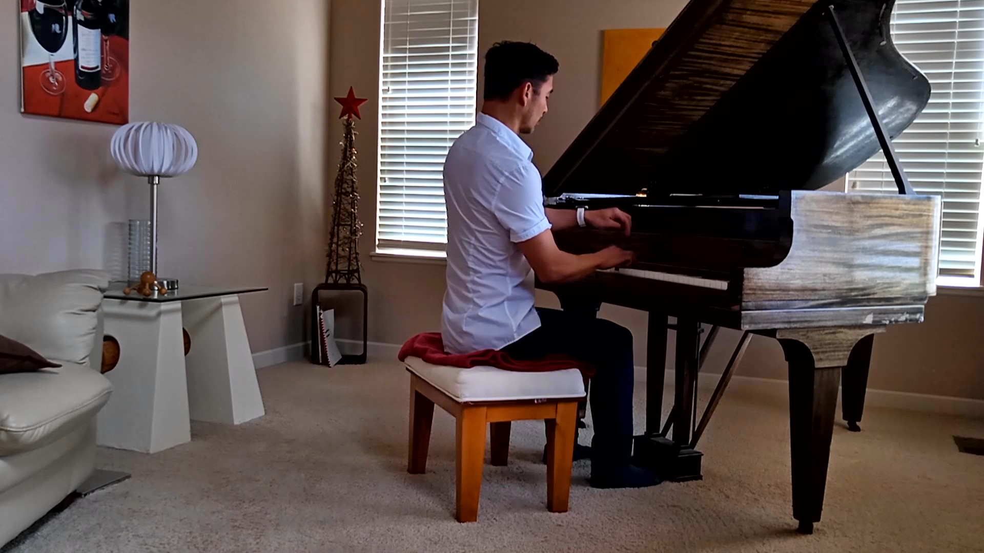 Felix Wong playing Yanni's Reflections of Passion in a virtual piano concert.