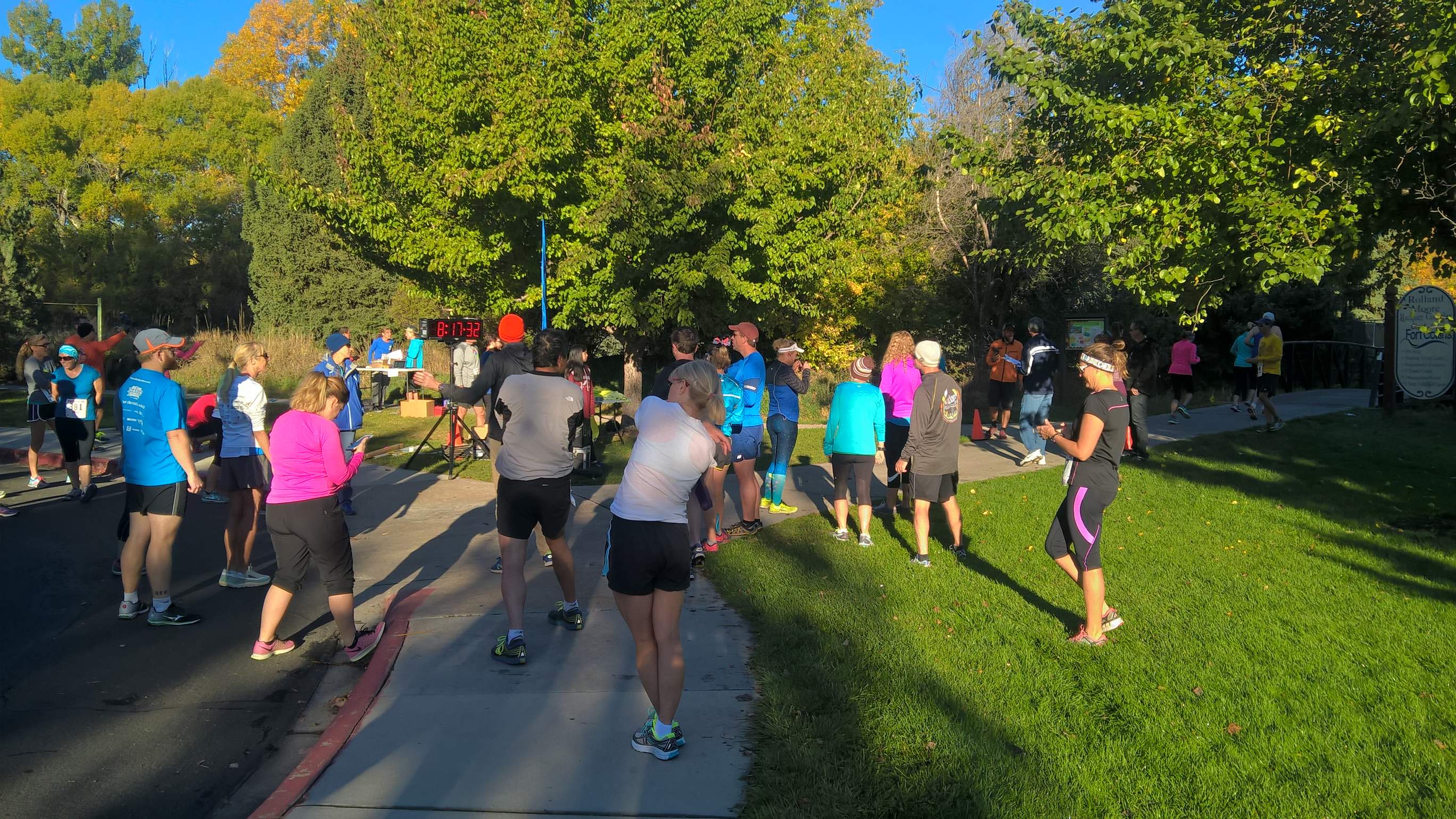Runners at the start of the 2016 Rolland Moore Park 4k Tortoise & Hare race.