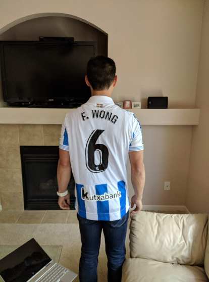 Antxon and Vicky gave me this jersey for Real Sociedad, their favorite Spanish football club based in their city of San Sebastián, as a gift.