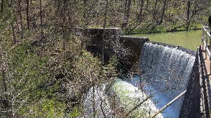Waterfall at Blanchard Springs Recreational Area. Waterfall at Blanchard Springs Recreational Area.