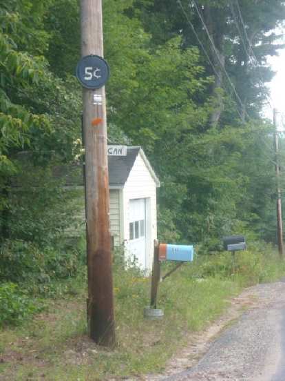 [Mile 680] "Canadian 5 cents" signs in New Salem, MA.  For psychiatric advice by Lucy of the Peanuts comic strip?