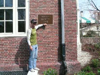 Felix Wong (being a west coast Stanford man) gives a thumbs down to the Harvard Faculty Club.