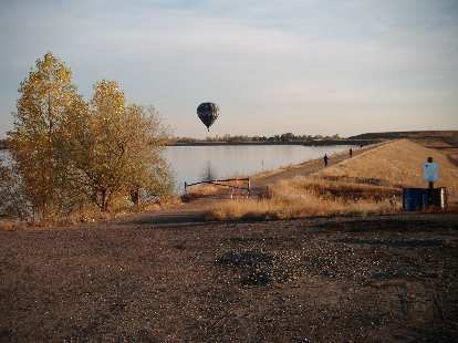 On Sunday morning, there were about a dozen hot air balloons floating over the Boulder Reservoir. I was so focused that I only noticed them a few times, however. Photo: Eddie Metro. On Sunday morning, there were about a dozen hot air balloons floating over the Boulder Reservoir. I was so focused that I only noticed them a few times, however.