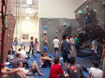 40 or so hardy climbers came to compete in City Beach Fremont's bouldering competition, the first of their "Earth-Wind-Water-Fire" series. 40 or so hardy climbers came to compete in City Beach Fremont's bouldering competition, the first of their "Earth-Wind-Water-Fire" series.