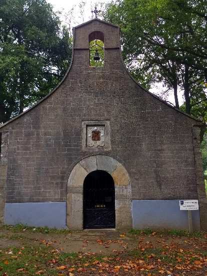 The Ermita de San Roque (Shrine of Saint Roque) was built in the 13th century and renovated in the 16th.