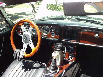 The same MGB also had some nice custom woordwork installed. The same MGB also had some nice custom woordwork installed.