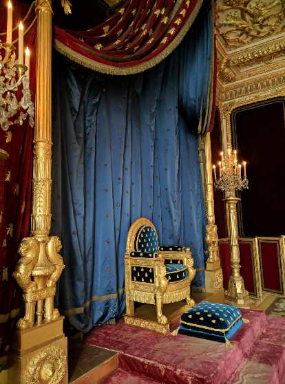 The royal throne inside the Château de Fontainbleau. I figured it would be bigger. The royal throne inside the Château de Fontainbleau. I figured it would be bigger.
