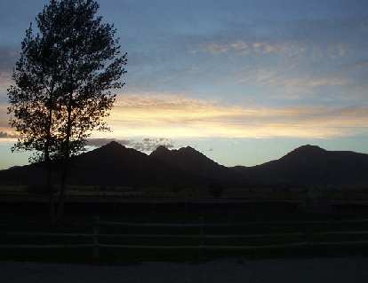 Sunset over the City of Rocks after our last evening here.