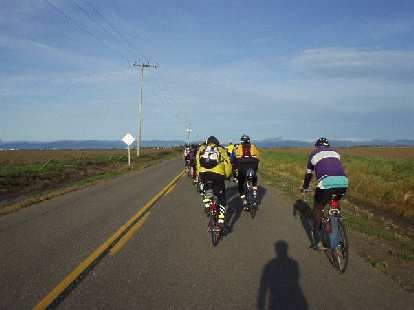 Mile 5, 7:22 a.m.: On flat land to the west of Davis, this would be the last time I ride in a paceline formation all day. Mile 5, 7:22 a.m.: On flat land to the west of Davis, this would be the last time I ride in a paceline formation all day.