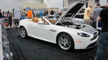 Aston Martin Vantage Roadster.