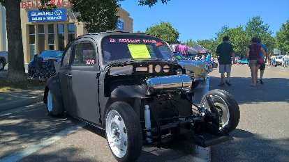 A 1962 VW Bug by Al Burkhart Racing. A 1962 VW Bug by Al Burkhart Racing.