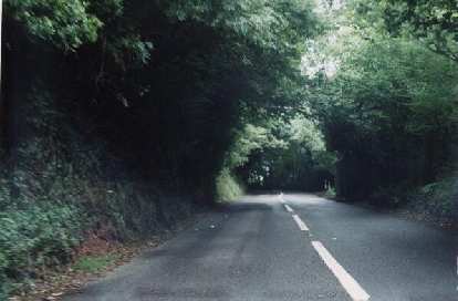 Another pretty English road. (15 Aug 2000) Another pretty English road.