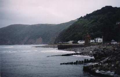 Lynmouth coast. (15 Aug 2000) Lynmouth coast.