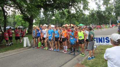 The elite runners in the new elite race, which offered $3500 in prize money. The elite runners in the new elite race, which offered $3500 in prize money.