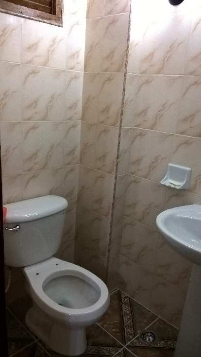 Many (or most) bathrooms in Cuba lack toilet seats and/or toilet paper, including our AirBnBs.