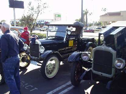 In this tour, Robert drove his 1928 Model T pickup (left), while Sharon and I rode in the back of the Star sedan (right) driven by Robert's friend Joe. In this tour, Robert drove his 1928 Model T pickup (left), while Sharon and I rode in the back of the Star sedan (right) driven by Robert's friend Joe.
