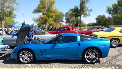 A blue C6 Corvette.