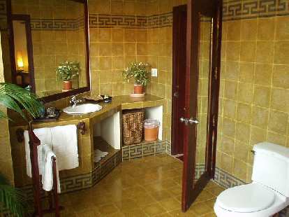 Bathroom at the resort in Mui Ne. (16 Jul 2006) Bathroom at the resort in Mui Ne.