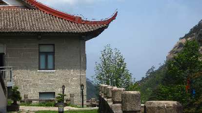 A building in the Huangshan Mountains.