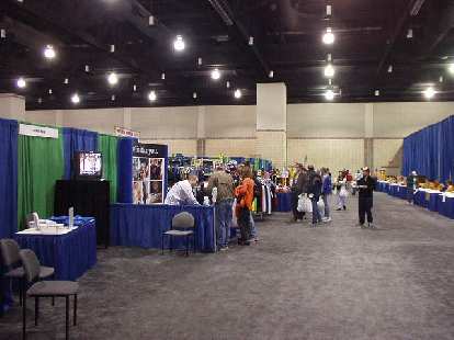 I went to the Knoxville Convention Center in order to pick up my registration packet for Sunday's Knoxville Marathon.