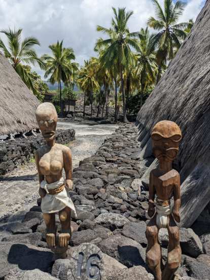More wooden statues at Pu'uhonua O Honaunau National Historical Park.