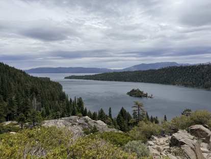 The view of Fannette Island in Emerald Bay from the top of the Vikingshold parking lot.