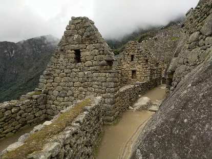 Walls with windows at Machu Picchu.