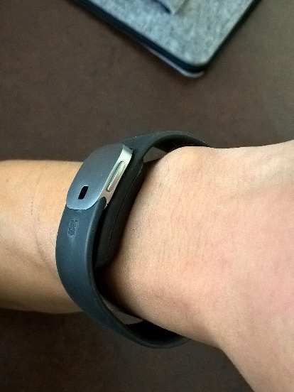Metal clasp, comfortable fit, Microsoft Band 2