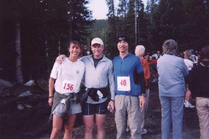 Felix Wong joins in the picture just before the 8:00 a.m. start of the race, which began at just 10,600'. Felix Wong joins in the picture just before the 8:00 a.m. start of the race, which began at just 10,600'.