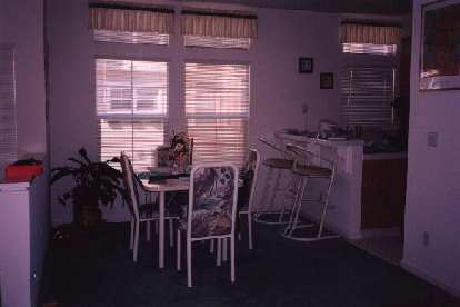 The dining area. The seller hadn't moved out yet when I snapped these pics, so this is her furniture. The dining area. The seller hadn't moved out yet when I snapped these pics, so this is her furniture.