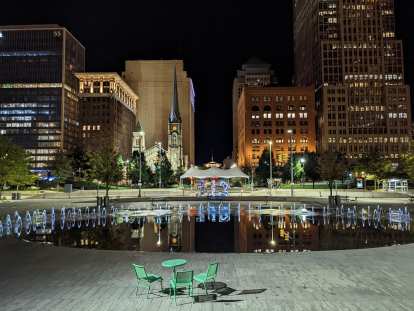 A fountain at downtown Cleveland at night.