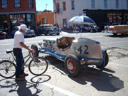 Old race car... not sure of the year. Old race car... not sure of the year.