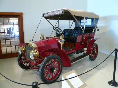 A 1906 Autocar Type XII (formerly the Pittsburgh Motor Vehicle Co.)  Autocar produced the U.S.'s first multi-cylinder, shaft driven car after performing poorly in the NYC-Buffalo Reliability Run using a chain drive.