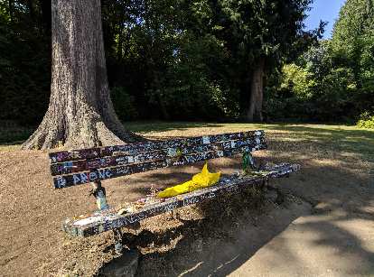 A bench at Viretta Park dedicated to the late Kurt Cobain, situated next to his former house.