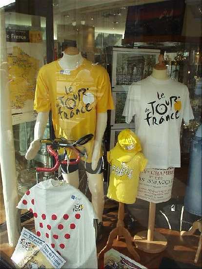 Down from the Louvre was Tour de France memorabilia, which I was heartened to see considering that I was about to do Paris-Brest-Paris just a few days later! (17 Aug 2003) Down from the Louvre was Tour de France memorabilia, which I was heartened to see considering that I was about to do Paris-Brest-Paris just a few days later!