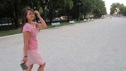 Katia walking in a park near the Eiffel tower. (05 Aug 2013)