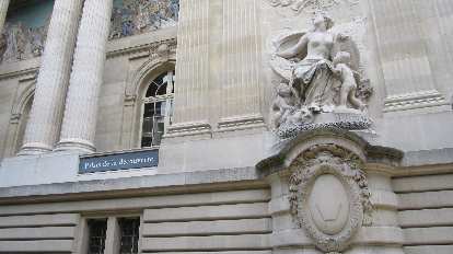 Le Palais de la D̩couverte. (06 Aug 2013)