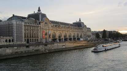 Canal by le Mus̩e d'Orsay. (06 Aug 2013)