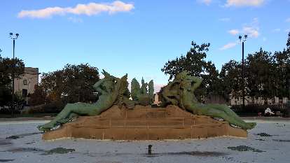 The fountains at Logan Square were turned off. The fountains at Logan Square were turned off.