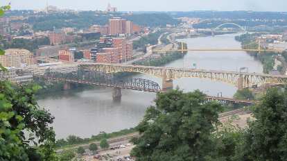 Bridges in downtown Pittsburgh. Bridges in downtown Pittsburgh.