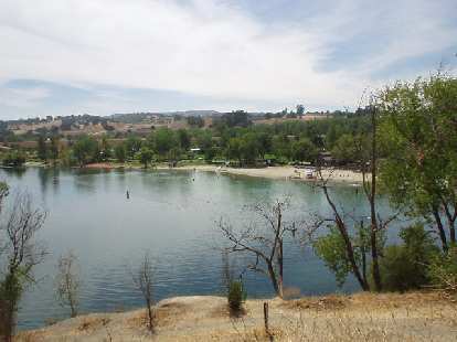Passing by Shadow Cliffs in Pleasanton, where I had missed a Tri-for-Fun in the morning.