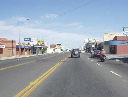 Like Idaho Falls, the nearest major town to the north, Pocatello is not a very beautiful town with its numerous fast food joints and chain stores, but at least traffic was light.